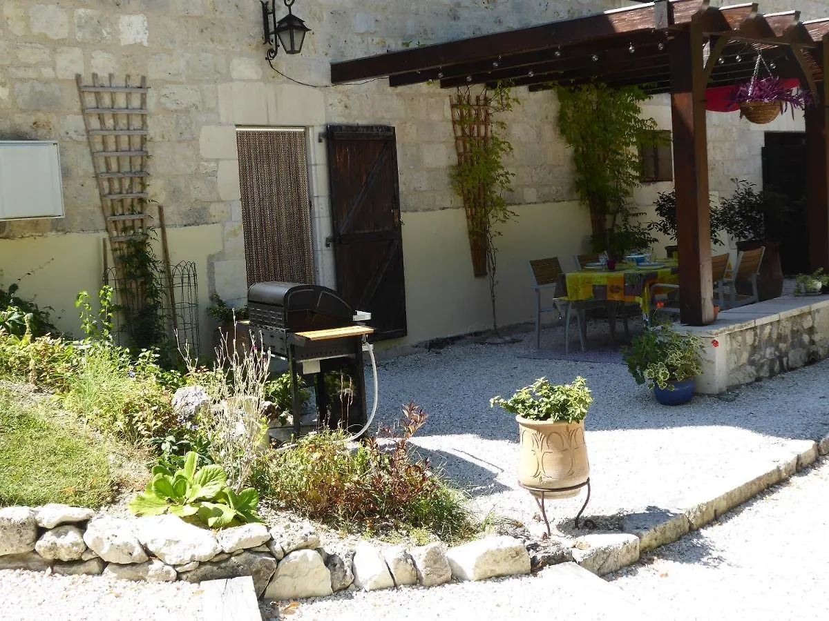 Apartament Gite Appartement, Sous Les Arbres Montagudet