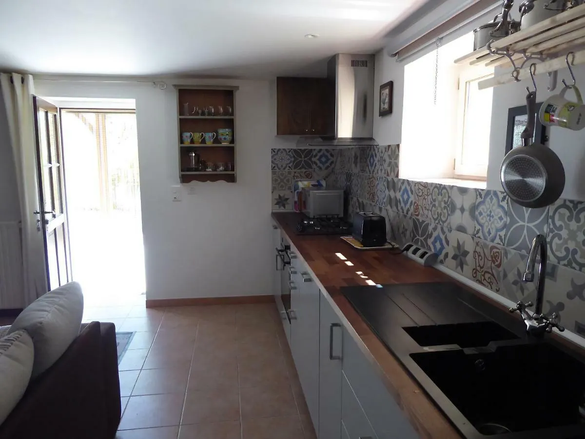 Gite Appartement, Sous Les Arbres Montagudet